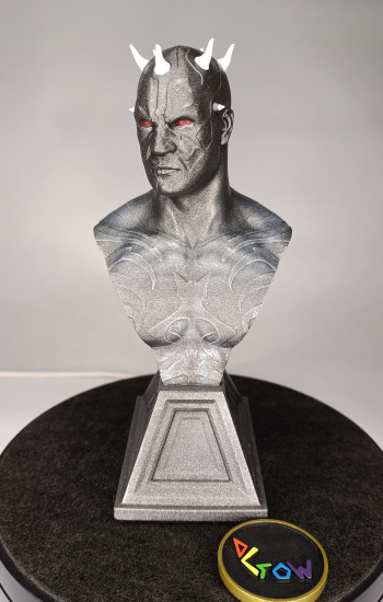 Doppel-Klingen-Lord Büste